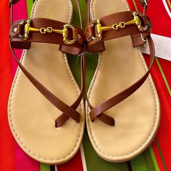 Brand New Genuine Leather Made in Italy Brown w/ Gold Tone Accent Sandals - Picture 7 of 11